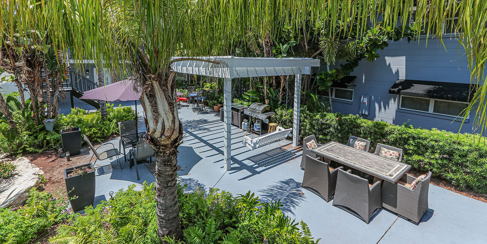 Slider 2 Urban Oasis